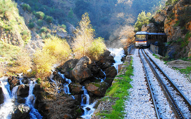 The railway line of the Odontotos